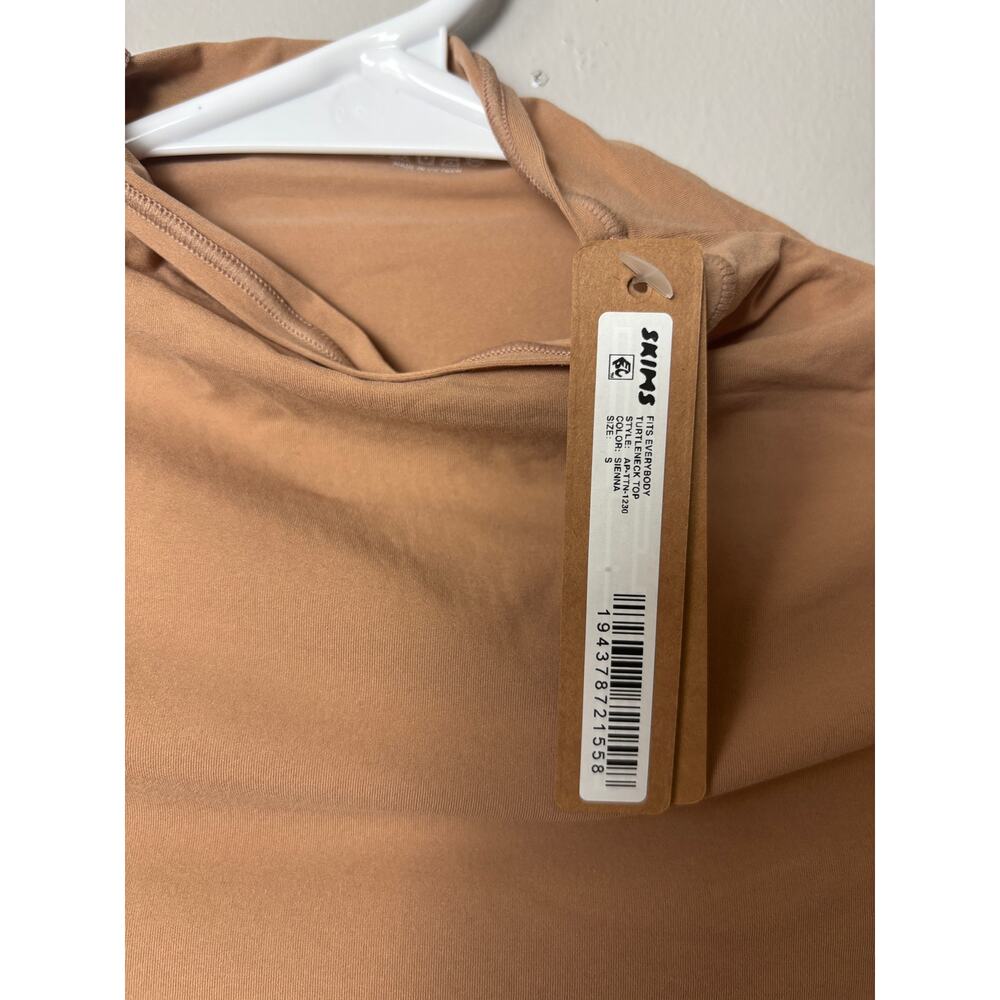 Skims Fits Everybody Turtleneck Top Sienna Small NWT